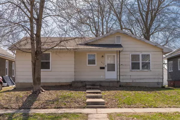 832 Bond ST, Moberly, MO 65270