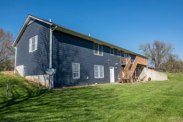 New Franklin, MO 65274,660 Co rd 448