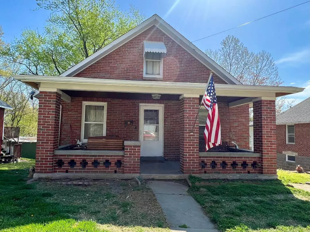 Boonville, MO 65233,520 Leroy ST