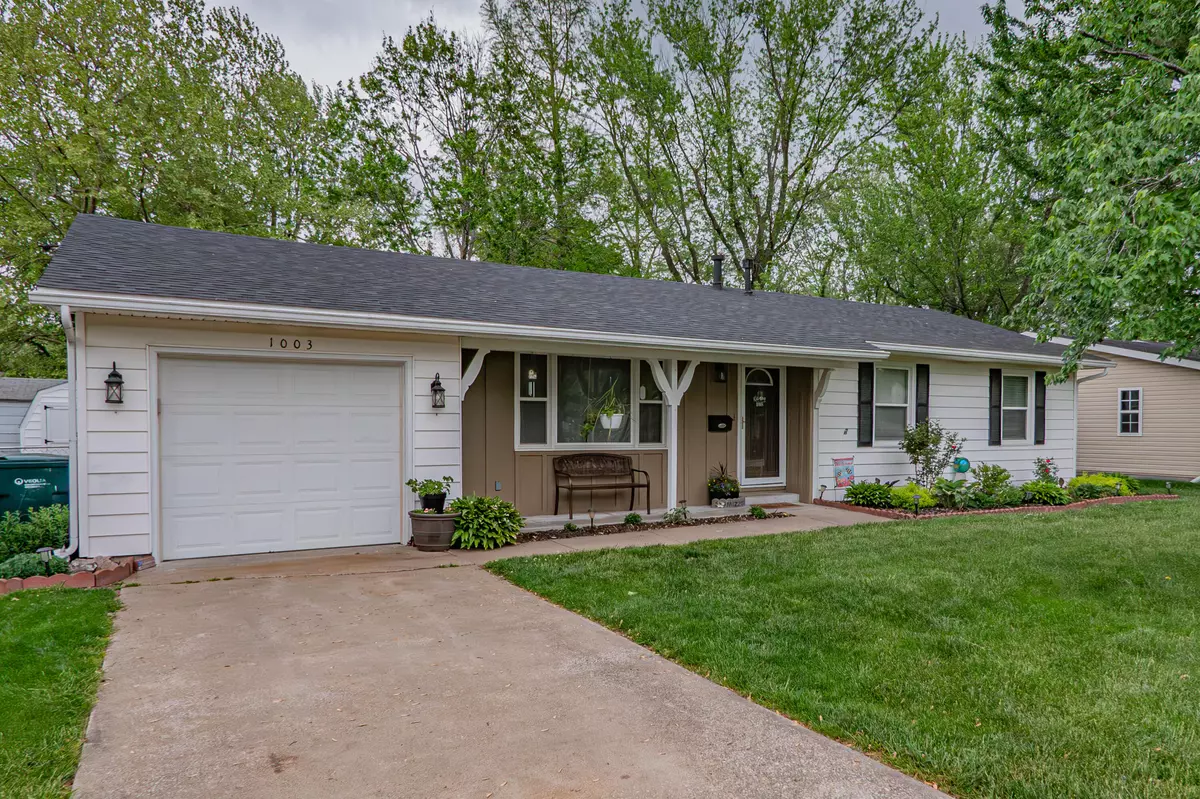 Moberly, MO 65270,1003 Halleck ST