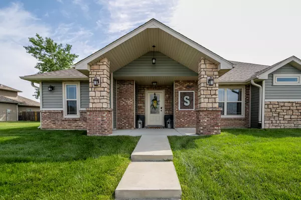 Ashland, MO 65010,14705 English setter DR