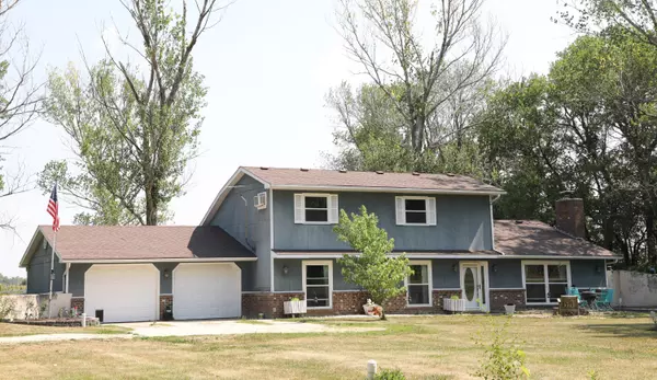 10942 Audrain rd 232, Centralia, MO 65240