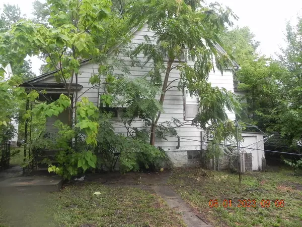 Sedalia, MO 65301,1004 S Missouri AVE