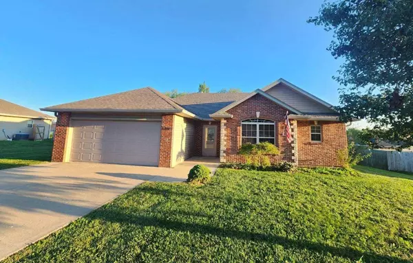 6200 Ruth ann AVE, Hallsville, MO 65255