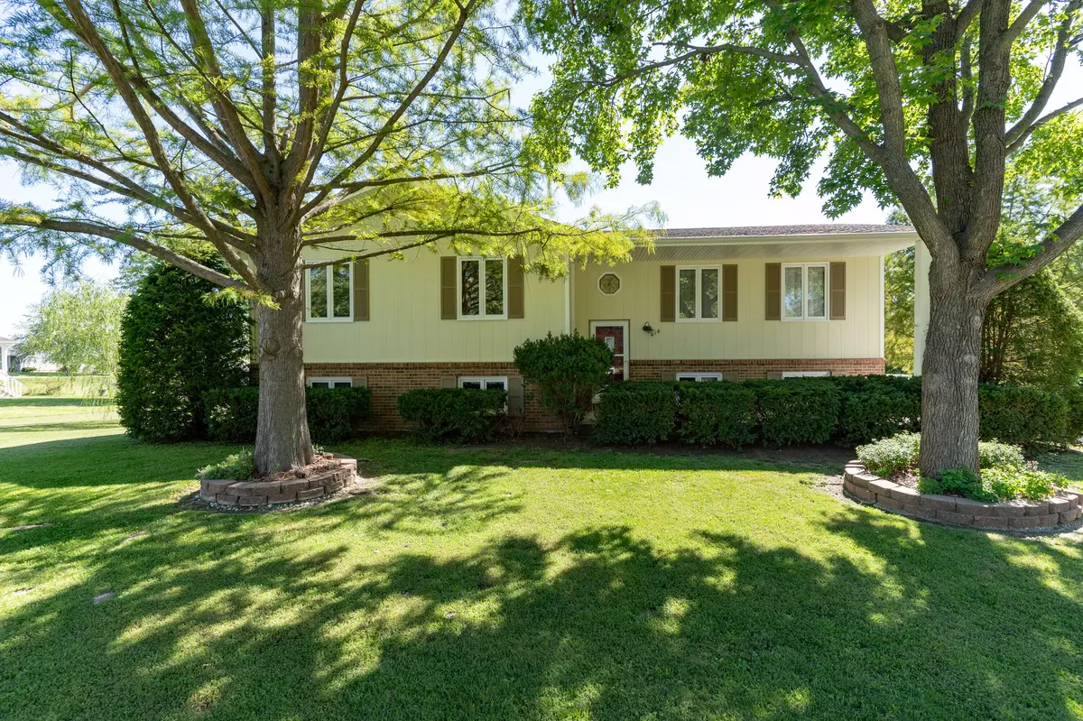 Moberly, MO 65270,414 Betty AVE