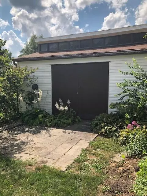 Auxvasse, MO 65231,107 Ann ST