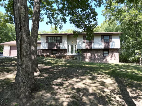 Sturgeon, MO 65284,3903 E Graybill RD