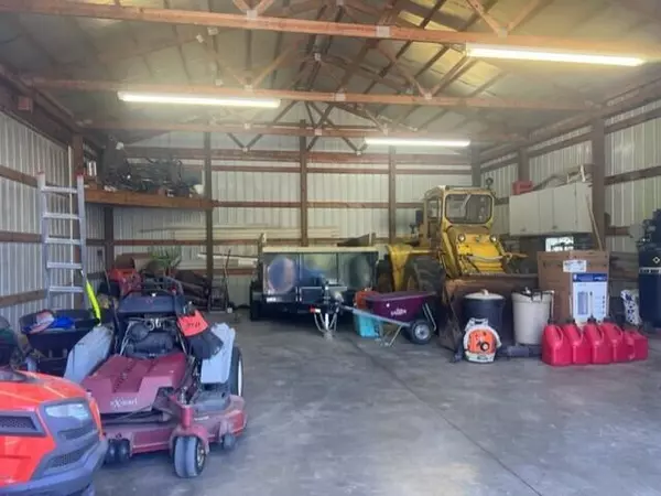 Sturgeon, MO 65284,100 S Rollins