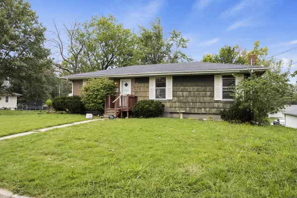 Fulton, MO 65251,1001 Sioux DR