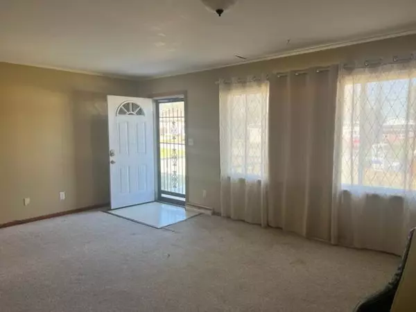 Sturgeon, MO 65284,302 E Proctor ST