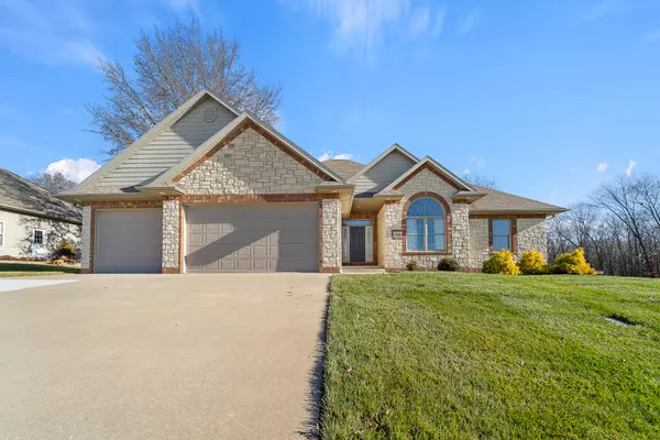 3500 Tanglewood Way, Fulton, MO 65251