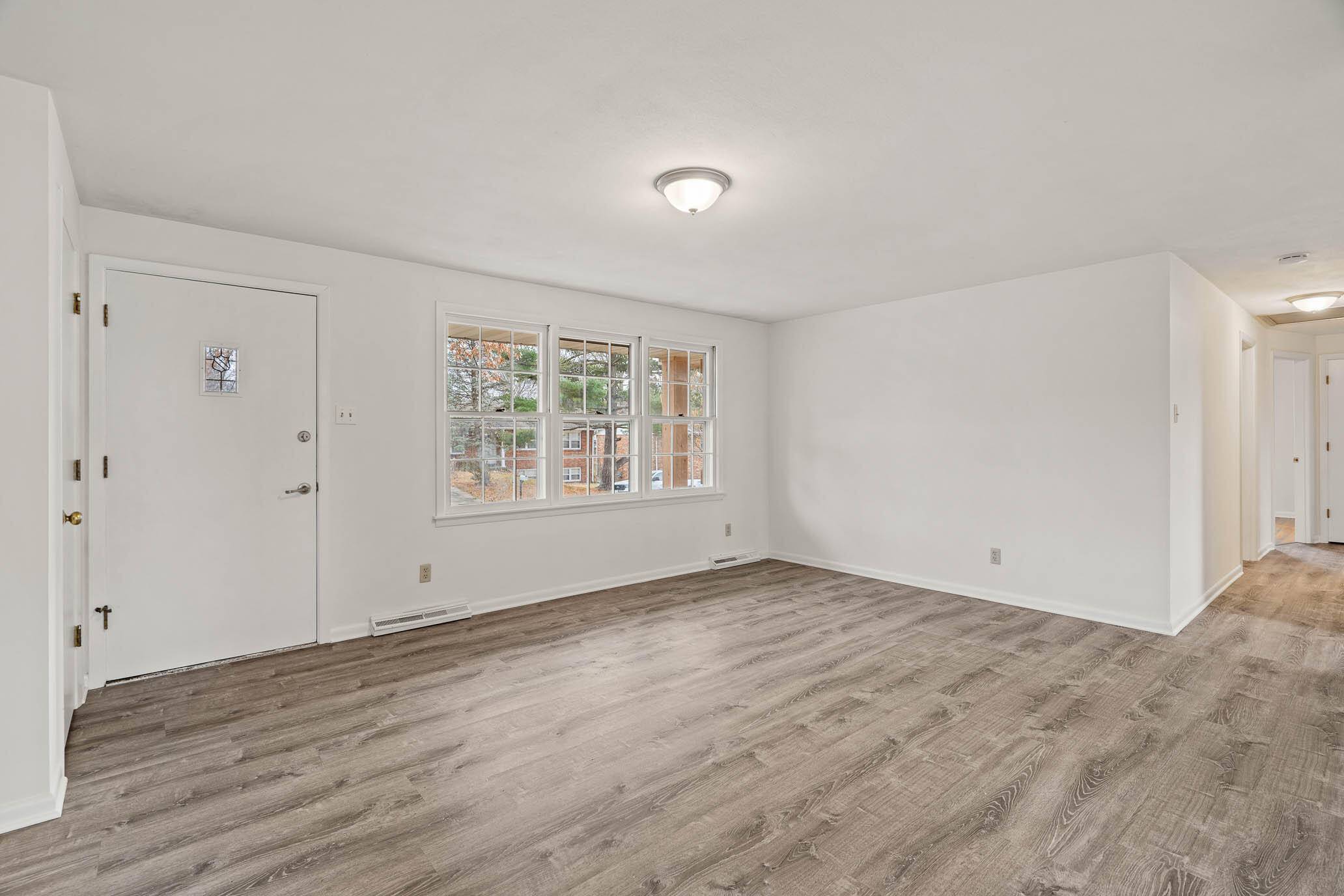 Columbia, MO 65202,911 Sondra AVE