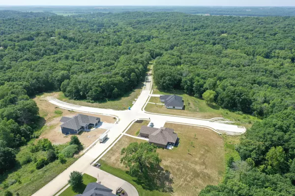 LOT 33 Sterling ridge RD, Holts Summit, MO 65043