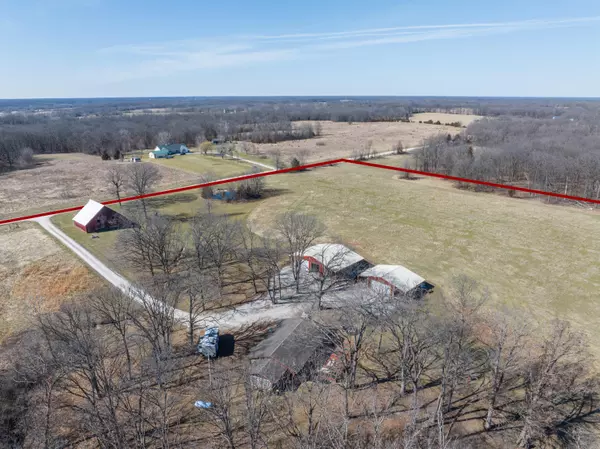 1952 County road 1870, Jacksonville, MO 65260