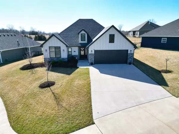 528 Red feather CT, Columbia, MO 65203