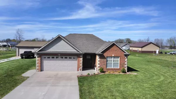 1460 County road 1390, Cairo, MO 65239