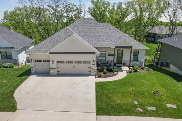 522 Tomahawk DR, Columbia, MO 65203