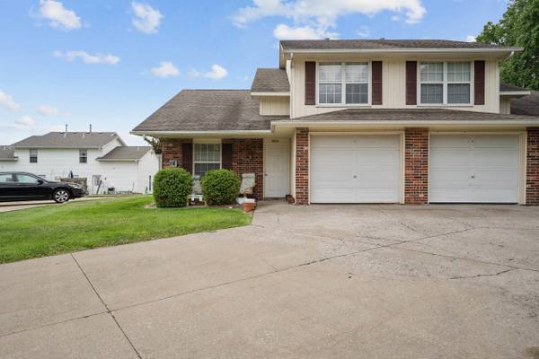 1606 Steamboat LN,  Columbia,  MO 65201