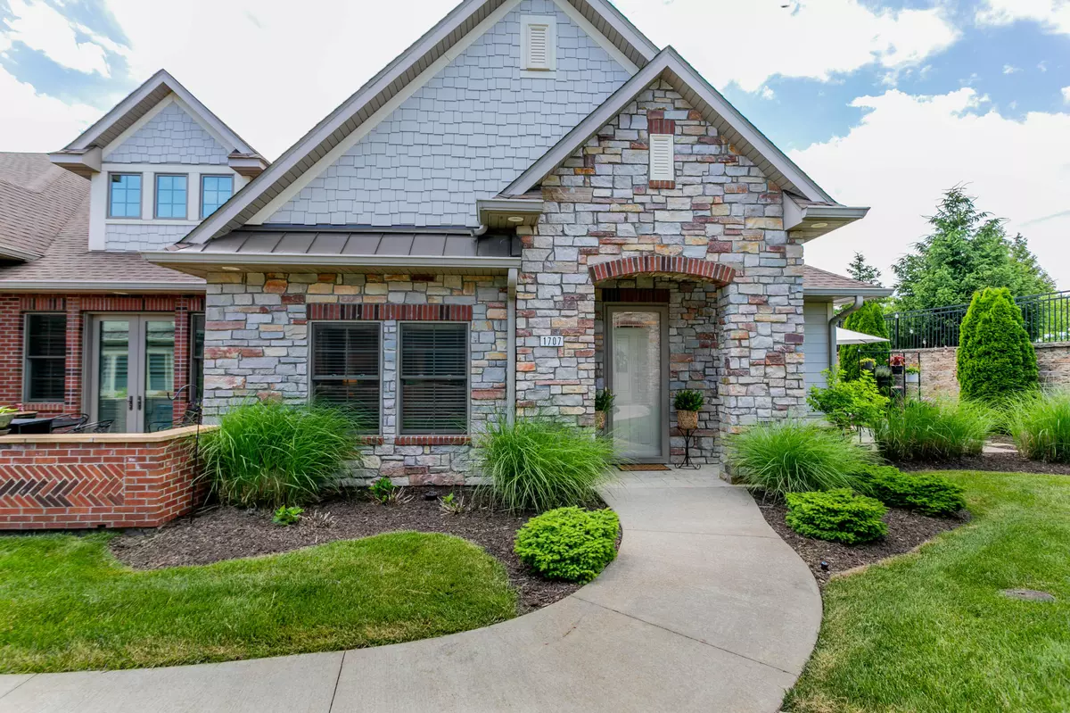 Columbia, MO 65201,1707 Linkside DR