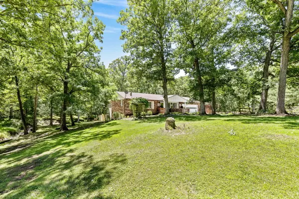 Sturgeon, MO 65284,3910 E Graybill RD