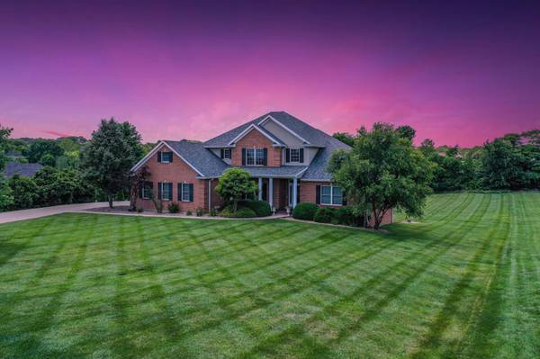 301 Summerhill DR, Jefferson City, MO 65109