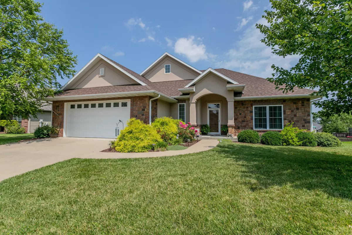 Columbia, MO 65203,5303 Steeplechase DR