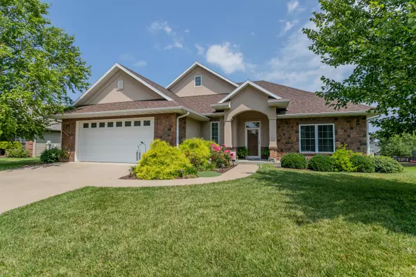 5303 Steeplechase DR, Columbia, MO 65203