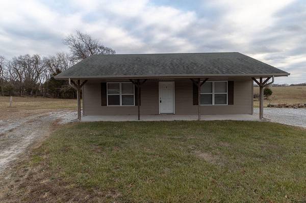 1546 Florence DR, Fulton, MO 65251