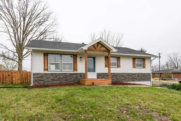 6400 E St charles RD, Columbia, MO 65202