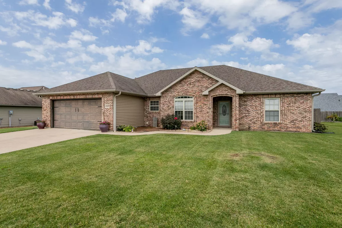 Hallsville, MO 65255,14459 Monarch DR
