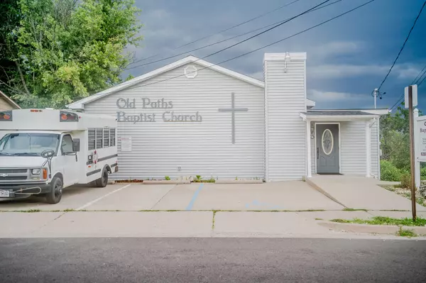 1106 St. marys BLVD, Jefferson City, MO 65109