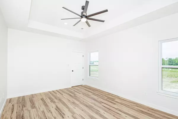 Hallsville, MO 65255,14592 Mettler DR