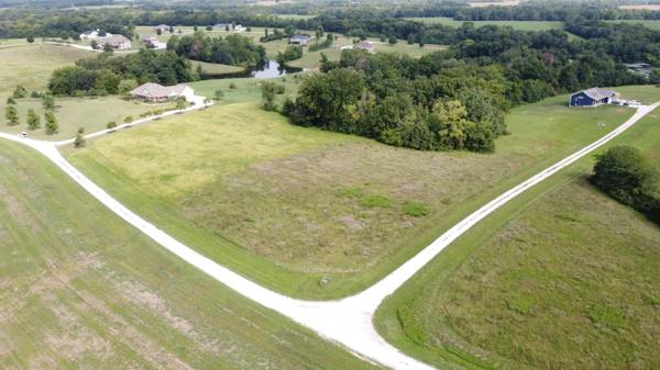 Lot #43 meadow lake ln, Fayette, MO 65248