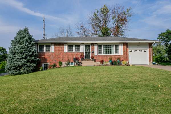 2722 Braemore RD, Columbia, MO 65203