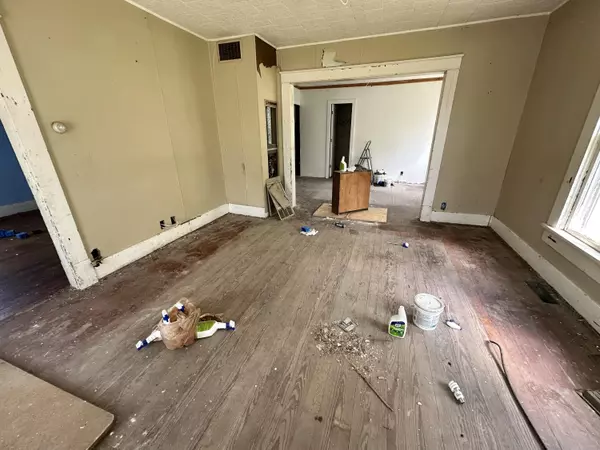 Prairie Home, MO 65068,420 High ST