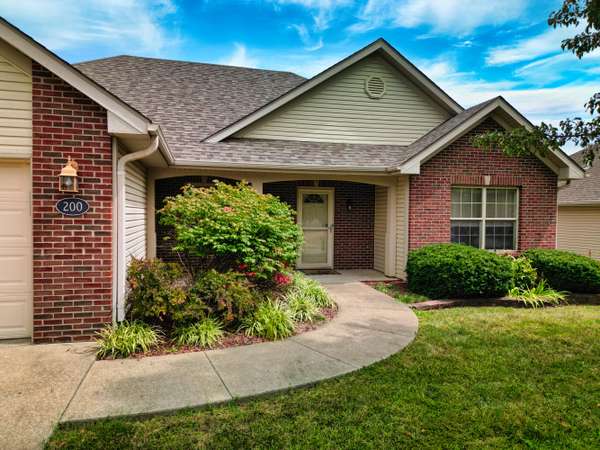 200 Port way,  Columbia,  MO 65201