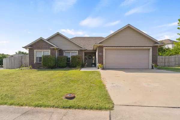 4903 Burbank, Columbia, MO 65202