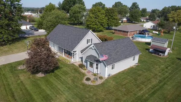602 E South DR, Salisbury, MO 65281
