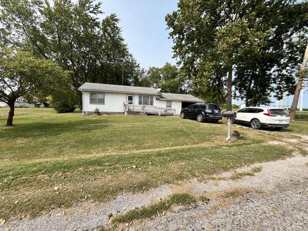 609 5th ST, Mendon, MO 64660