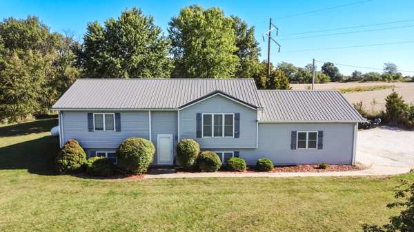 2223 Highway j, Jacksonville, MO 65260