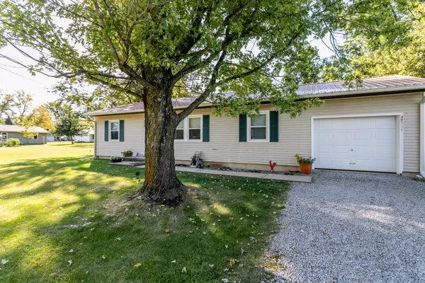 New Bloomfield, MO 65063,614 Cedar LN