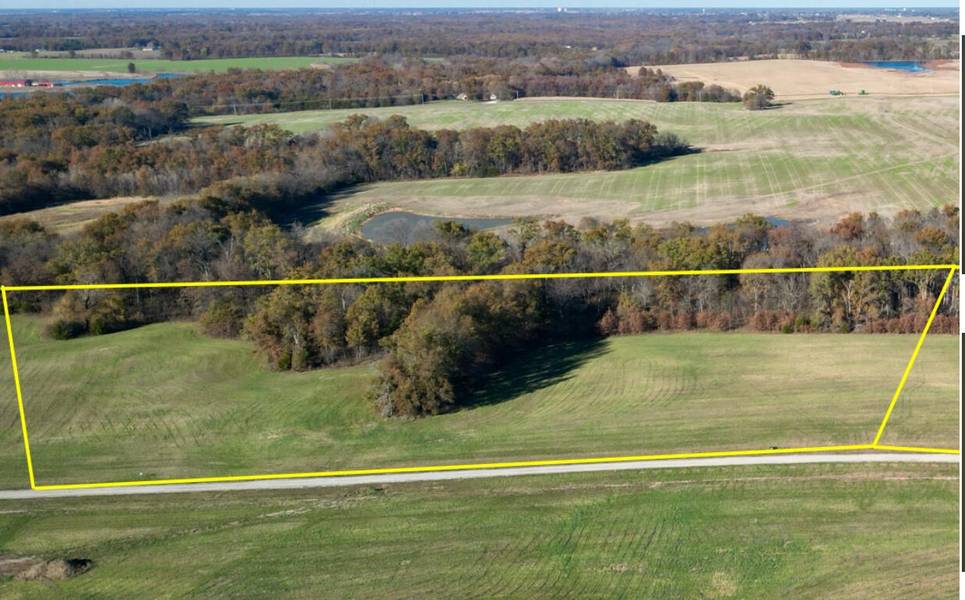 TRACT 4 Haydens pointe, Hallsville, MO 65255