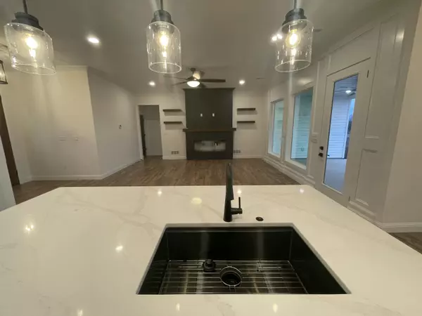 Hallsville, MO 65255,14125 N Hayden's pointe