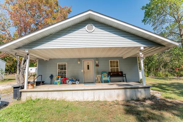 1711 Buntons holler RD, Owensville, MO 65066