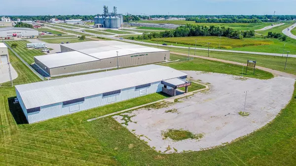 Marshall, MO 65340,1665 Santa fe Trl