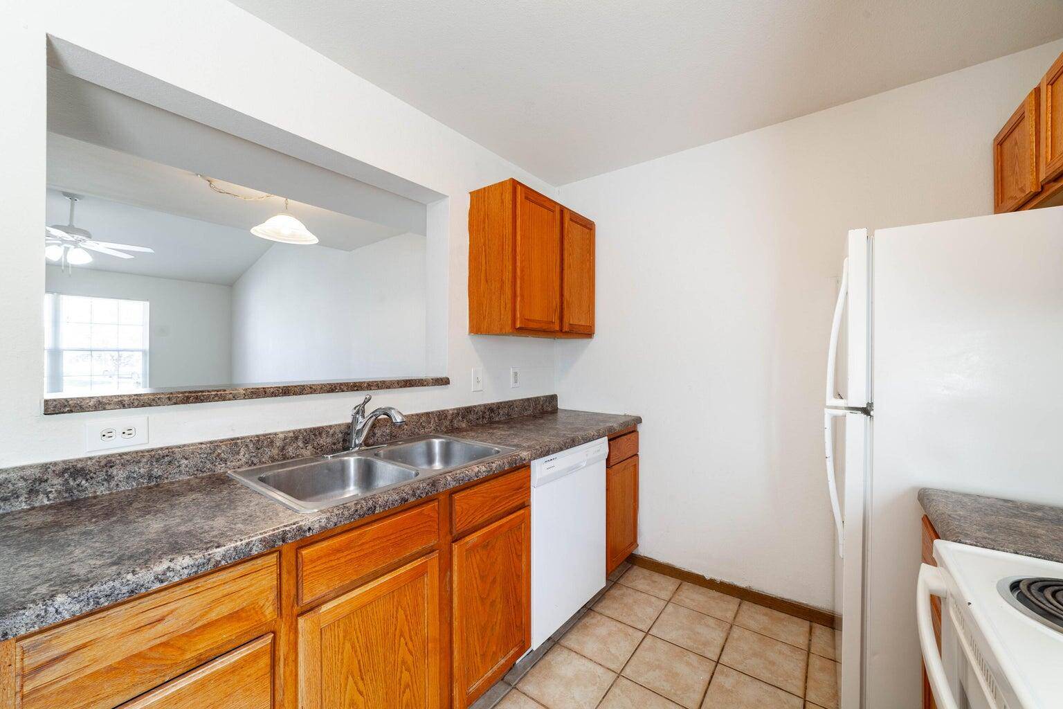 Columbia, MO 65201,5705-5707 Canaveral DR