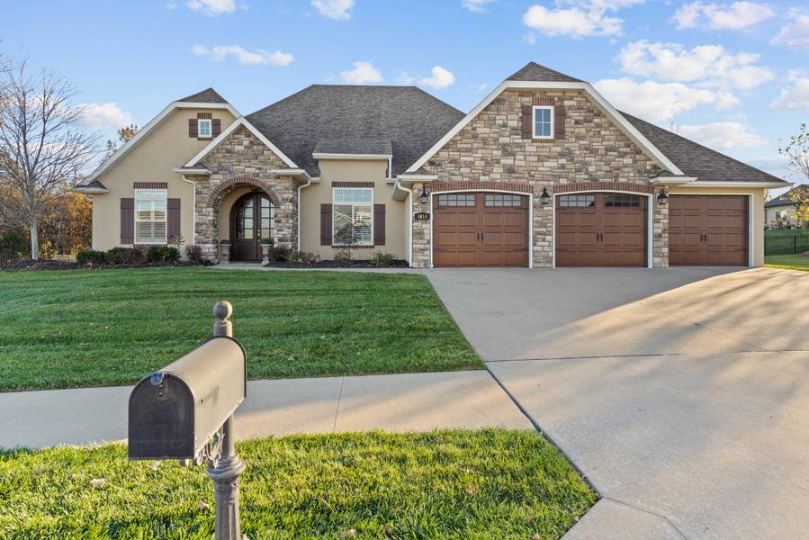 4614 Sawgrass DR, Columbia, MO 65203