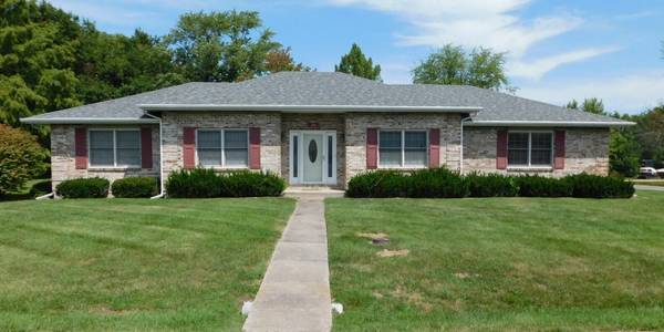 315 E Patton ST, Sturgeon, MO 65284