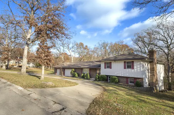 Moberly, MO 65270,1128 Oxbow LN