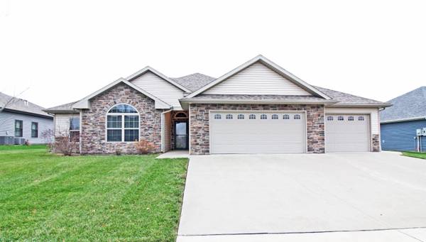 5795 Charlotte DR, Ashland, MO 65010